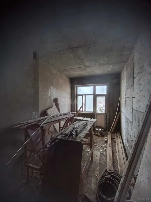 Satılır 2 otaqlı mənzil 58 m²