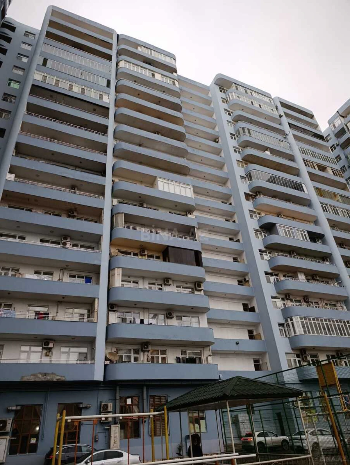 Satılır 2 otaqlı mənzil 58 m²