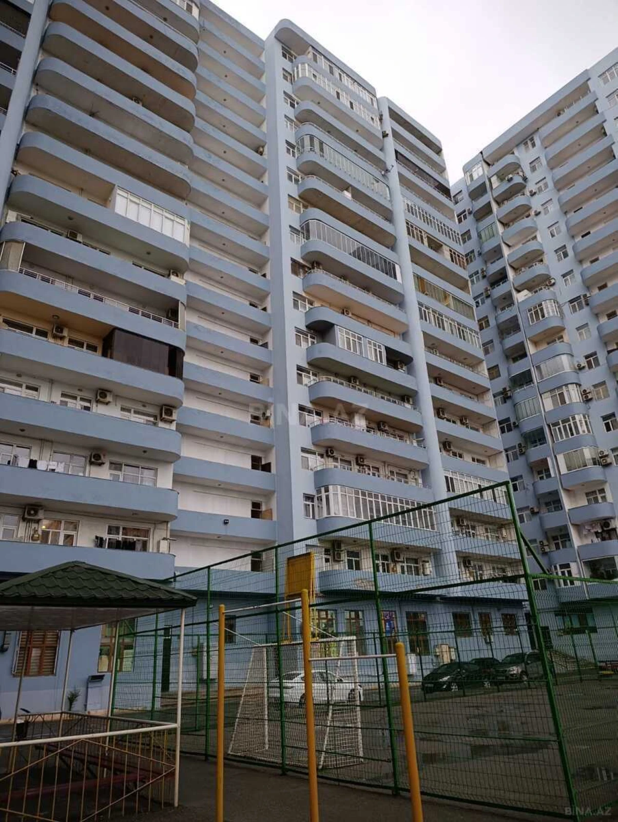 Satılır 2 otaqlı mənzil 58 m²