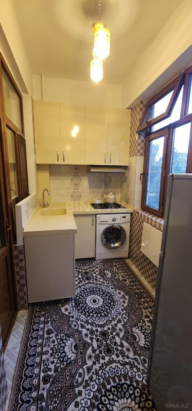 Kirayə verilir 2 otaqlı mənzil 60 m²