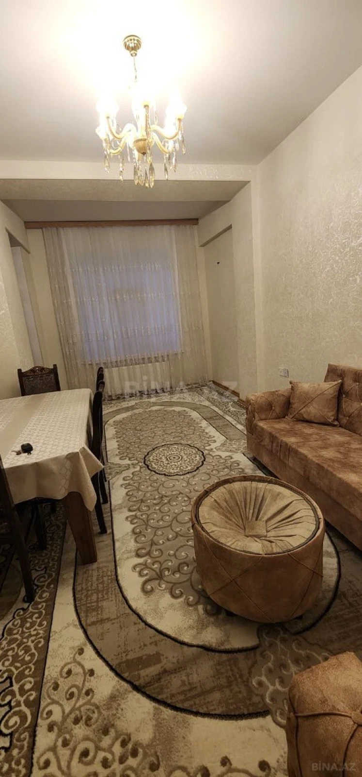 Kirayə verilir 2 otaqlı mənzil 60 m²