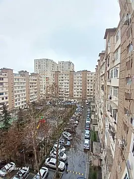 Satılır 5 otaqlı mənzil 120 m² — Bakı, İnşaatçılar 5 otaq 120.00 m²