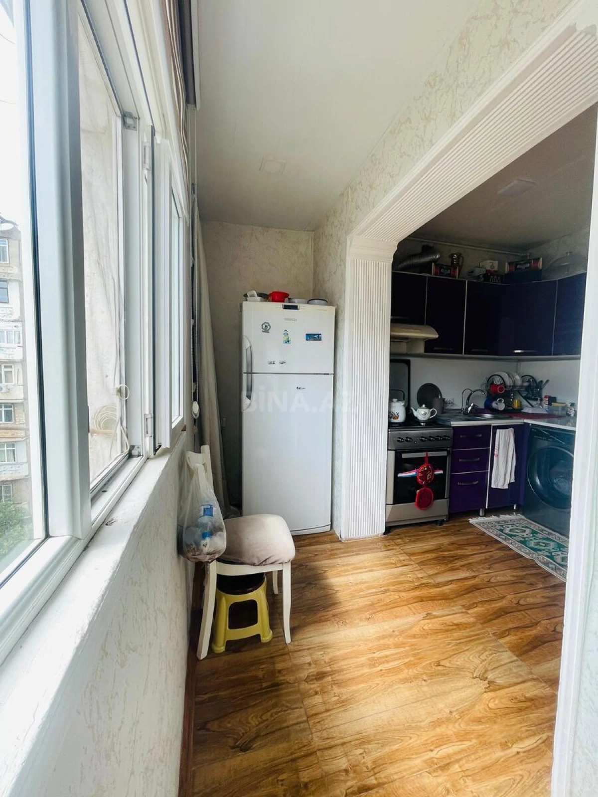 Satılır 5 otaqlı mənzil 120 m²