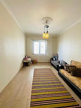 Satılır 5 otaqlı mənzil 120 m²