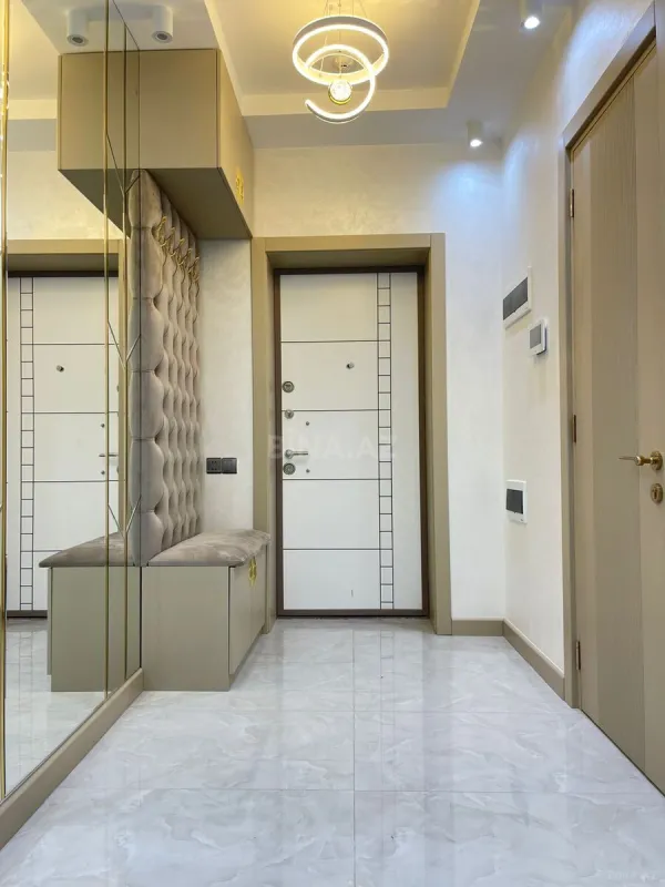 Kirayə verilir 3 otaqlı mənzil 148 m²