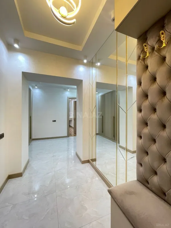 Kirayə verilir 3 otaqlı mənzil 148 m²