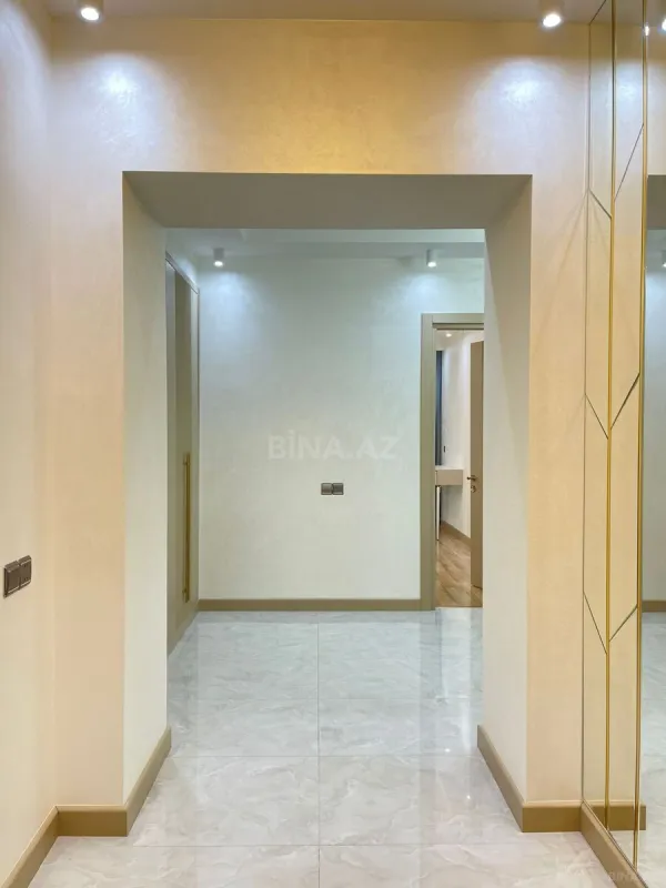 Kirayə verilir 3 otaqlı mənzil 148 m²