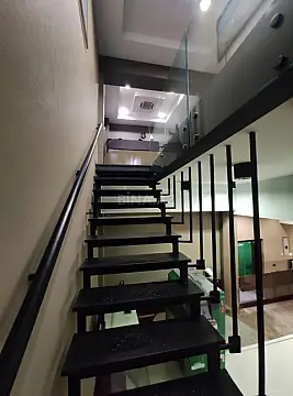 Kirayə verilir 5 otaqlı ofis 200 m²