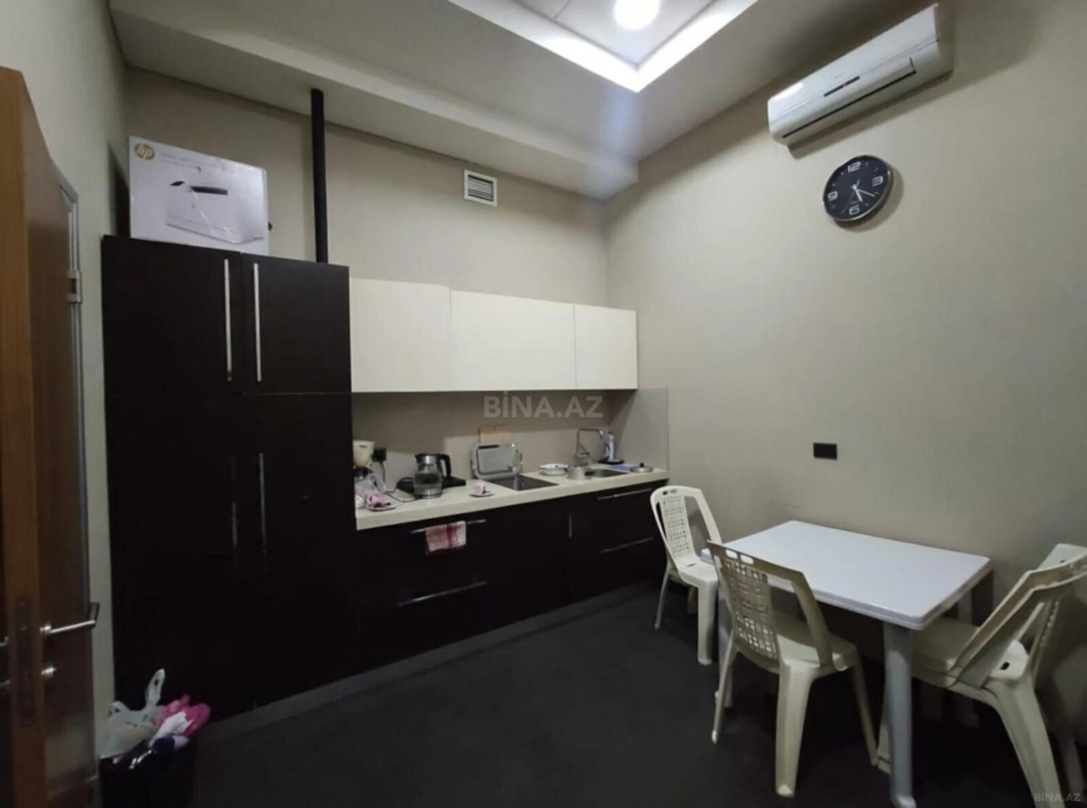 Kirayə verilir 5 otaqlı ofis 200 m²