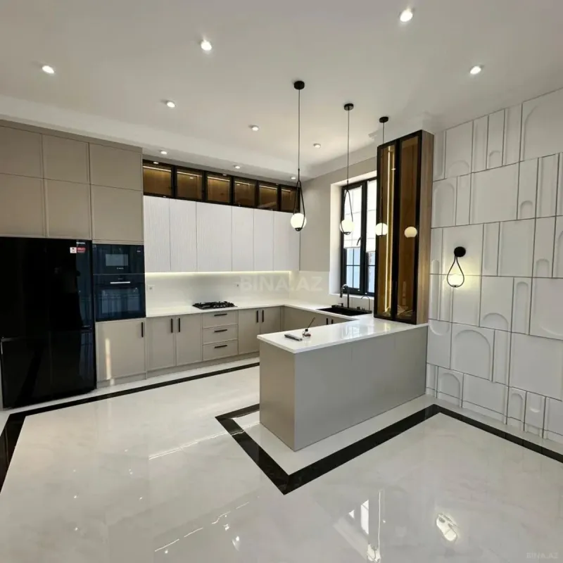Kirayə verilir 5 otaqlı həyət evi 350 m²