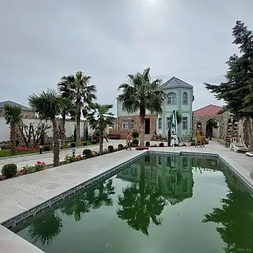 Kirayə verilir 5 otaqlı həyət evi 350 m² — Bakı, Buzovna 5 otaq 350.00 m²