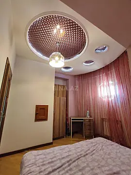 Kirayə verilir 3 otaqlı mənzil 120 m²