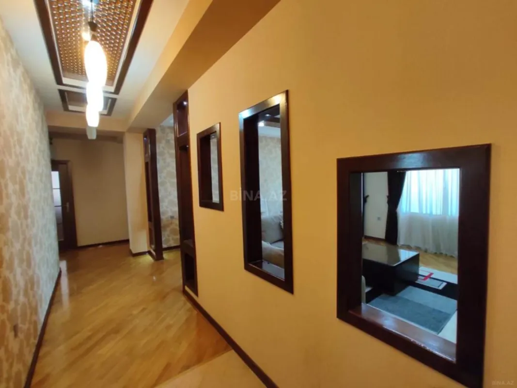 Kirayə verilir 3 otaqlı mənzil 120 m²