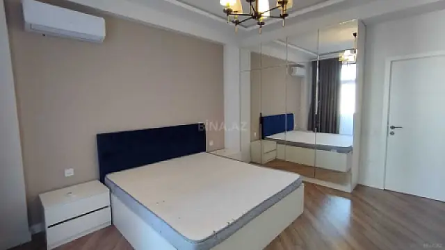 Satılır 3 otaqlı mənzil 100 m²
