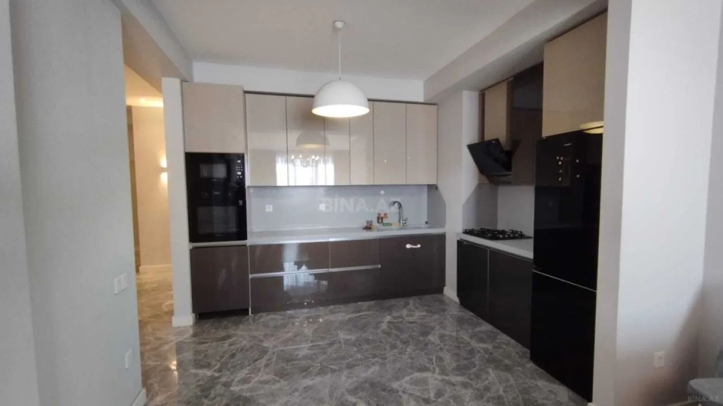 Satılır 3 otaqlı mənzil 100 m²