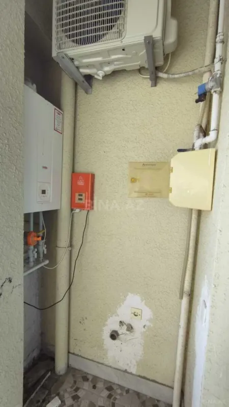 Satılır 3 otaqlı mənzil 100 m²