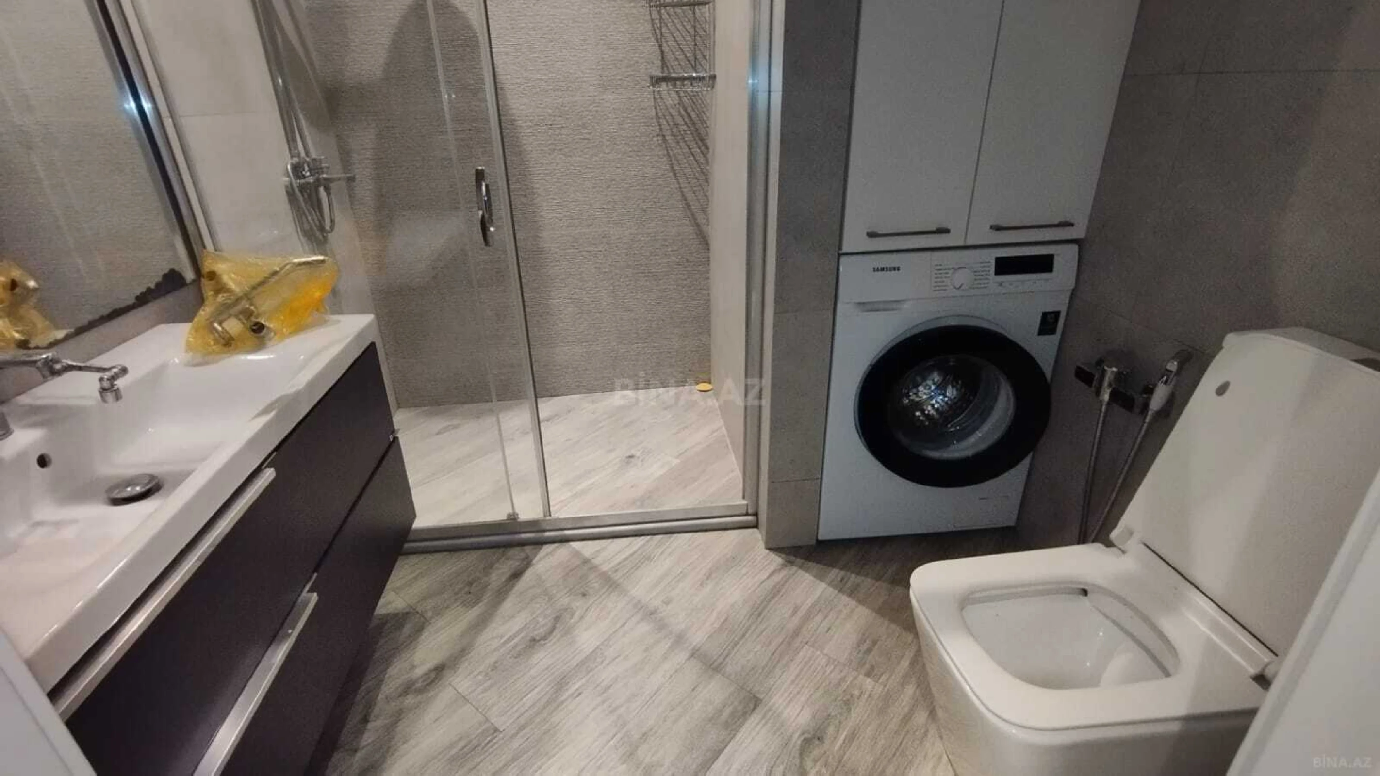 Satılır 3 otaqlı mənzil 100 m²