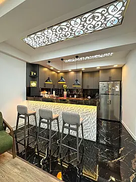 Satılır 3 otaqlı mənzil 110 m²