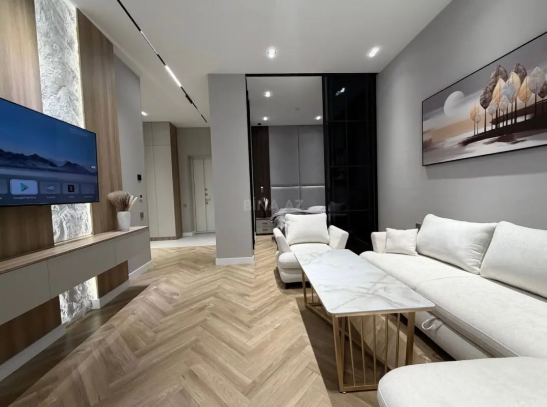 Kirayə verilir 2 otaqlı mənzil 75 m²