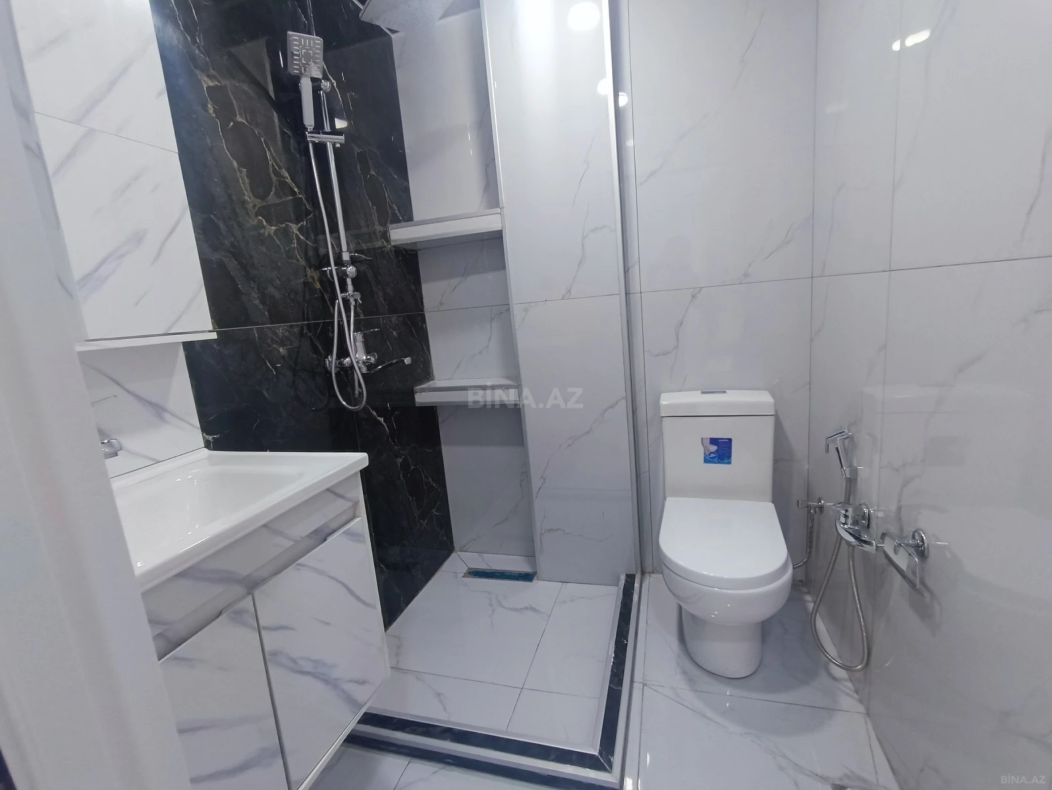Satılır 3 otaqlı mənzil 65 m²