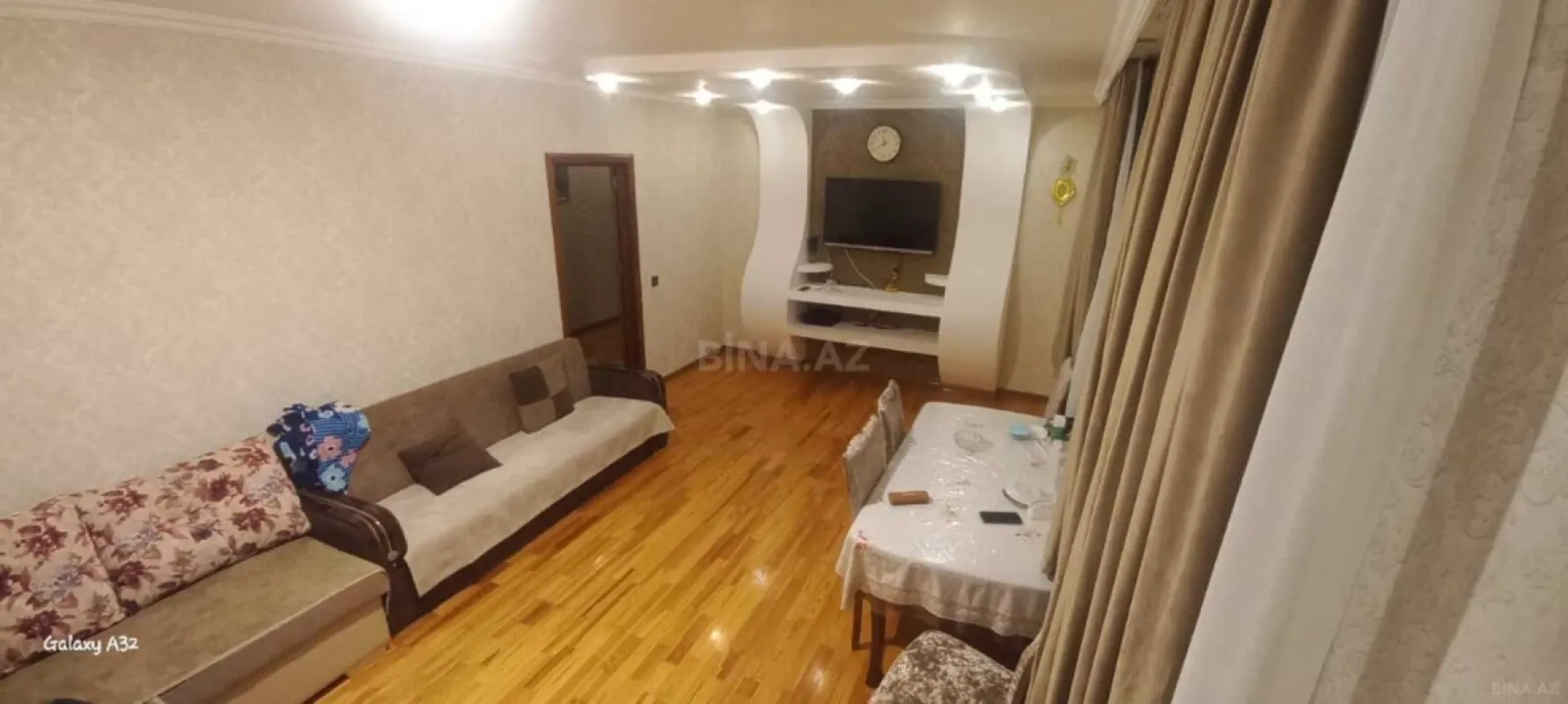 Satılır 5 otaqlı mənzil 100 m²