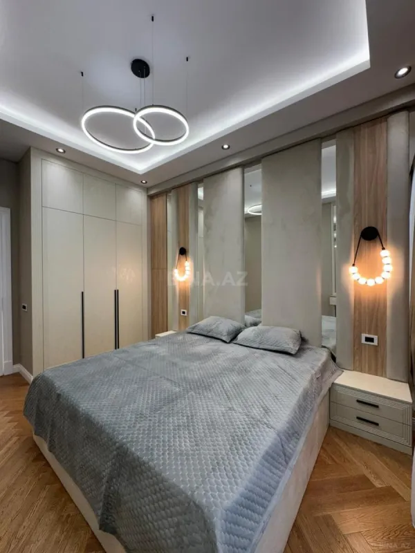 Satılır 2 otaqlı mənzil 70 m²