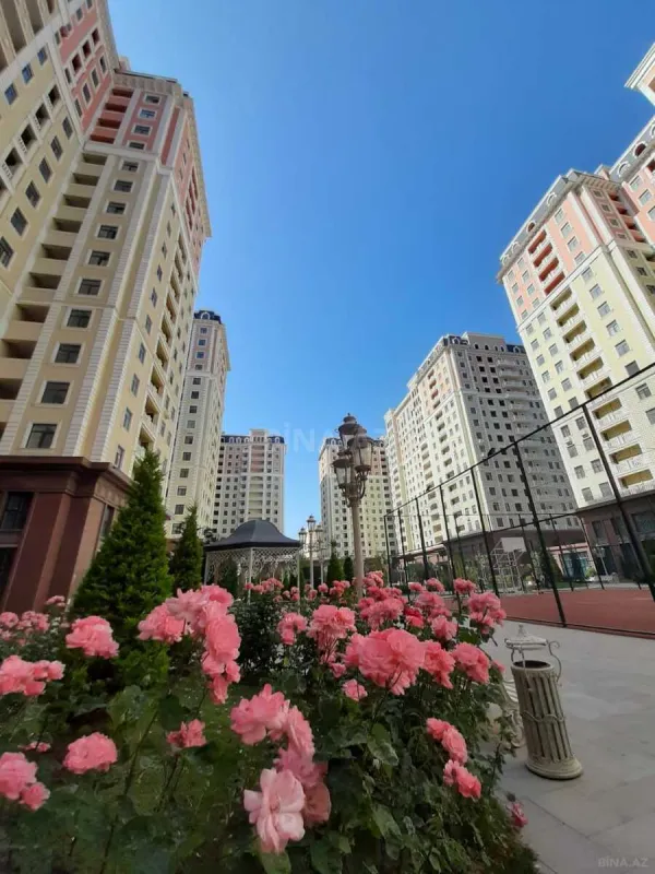 Satılır 2 otaqlı mənzil 70 m²