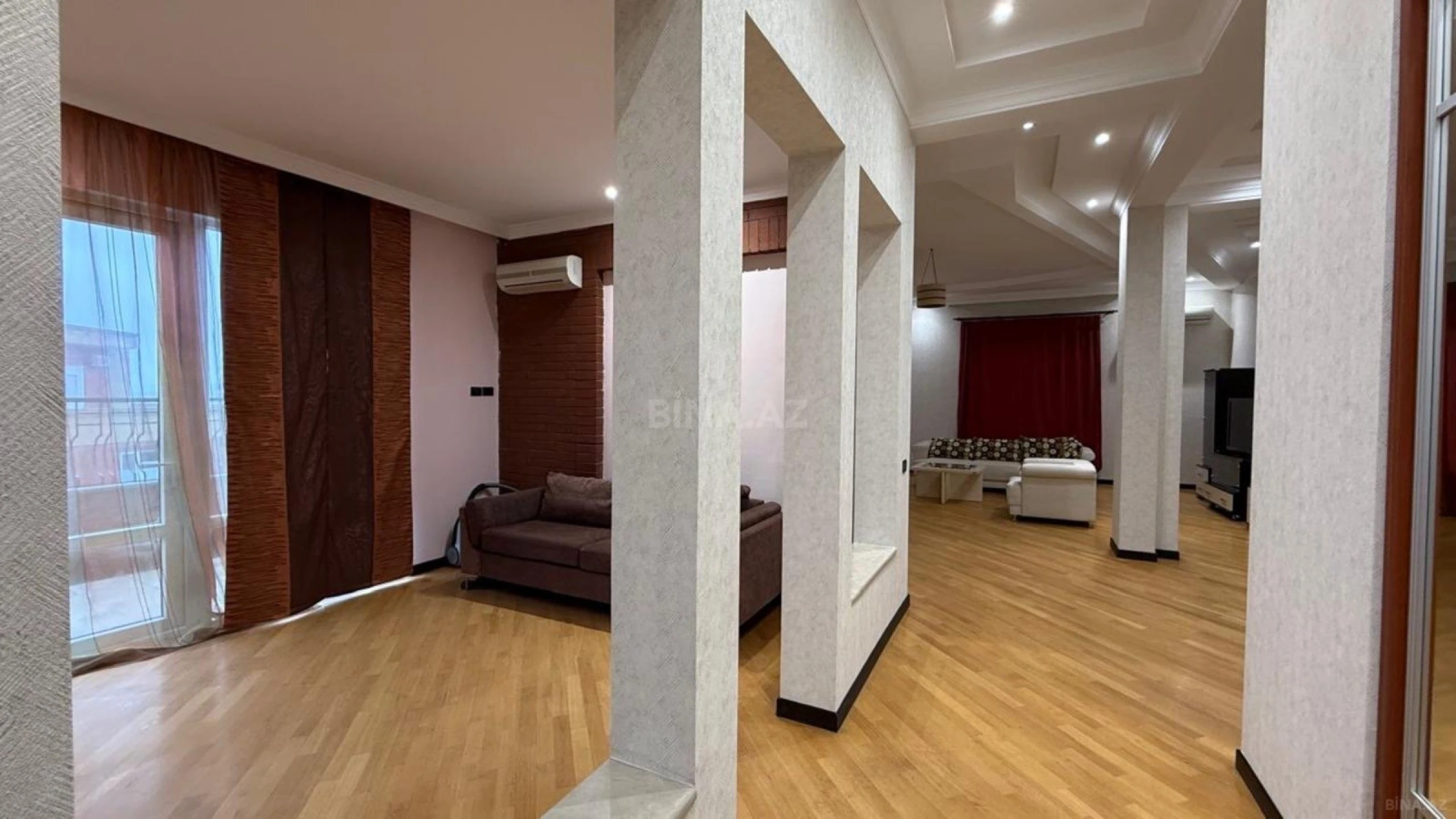 Kirayə verilir 3 otaqlı mənzil 175 m²
