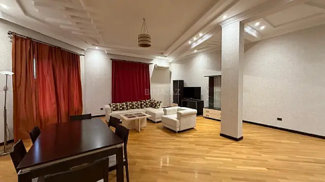 Kirayə verilir 3 otaqlı mənzil 175 m² — Bakı, Nəsimi 3 otaq 175.00 m²
