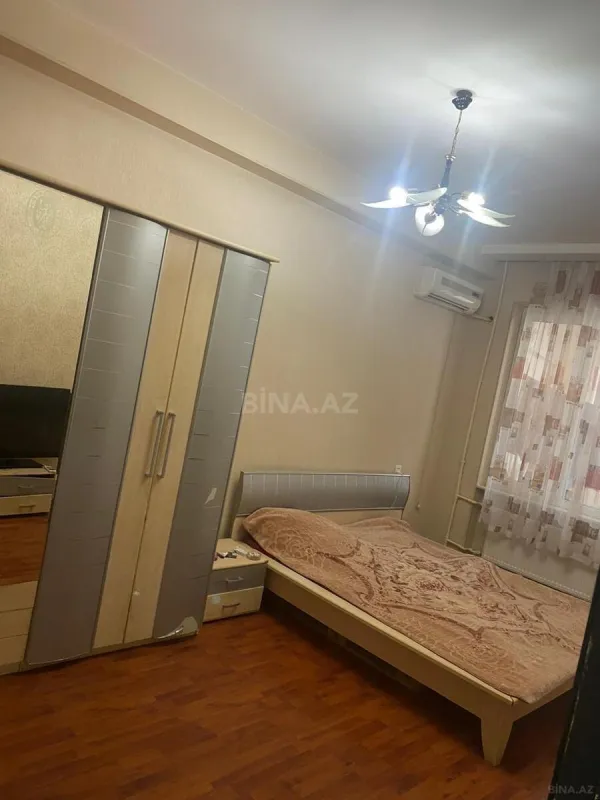Kirayə verilir 3 otaqlı mənzil 105 m²