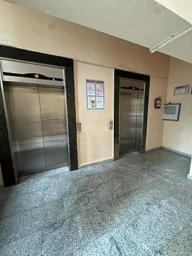 Kirayə verilir 2 otaqlı mənzil 85 m²