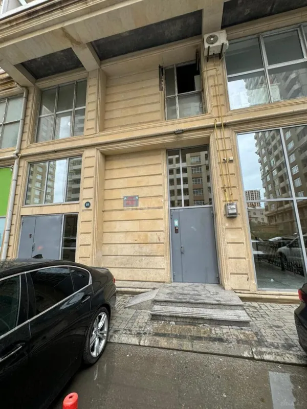 Kirayə verilir 2 otaqlı mənzil 85 m²