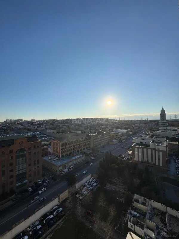 Satılır 4 otaqlı mənzil 156 m²