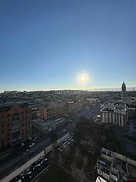 Satılır 4 otaqlı mənzil 156 m²