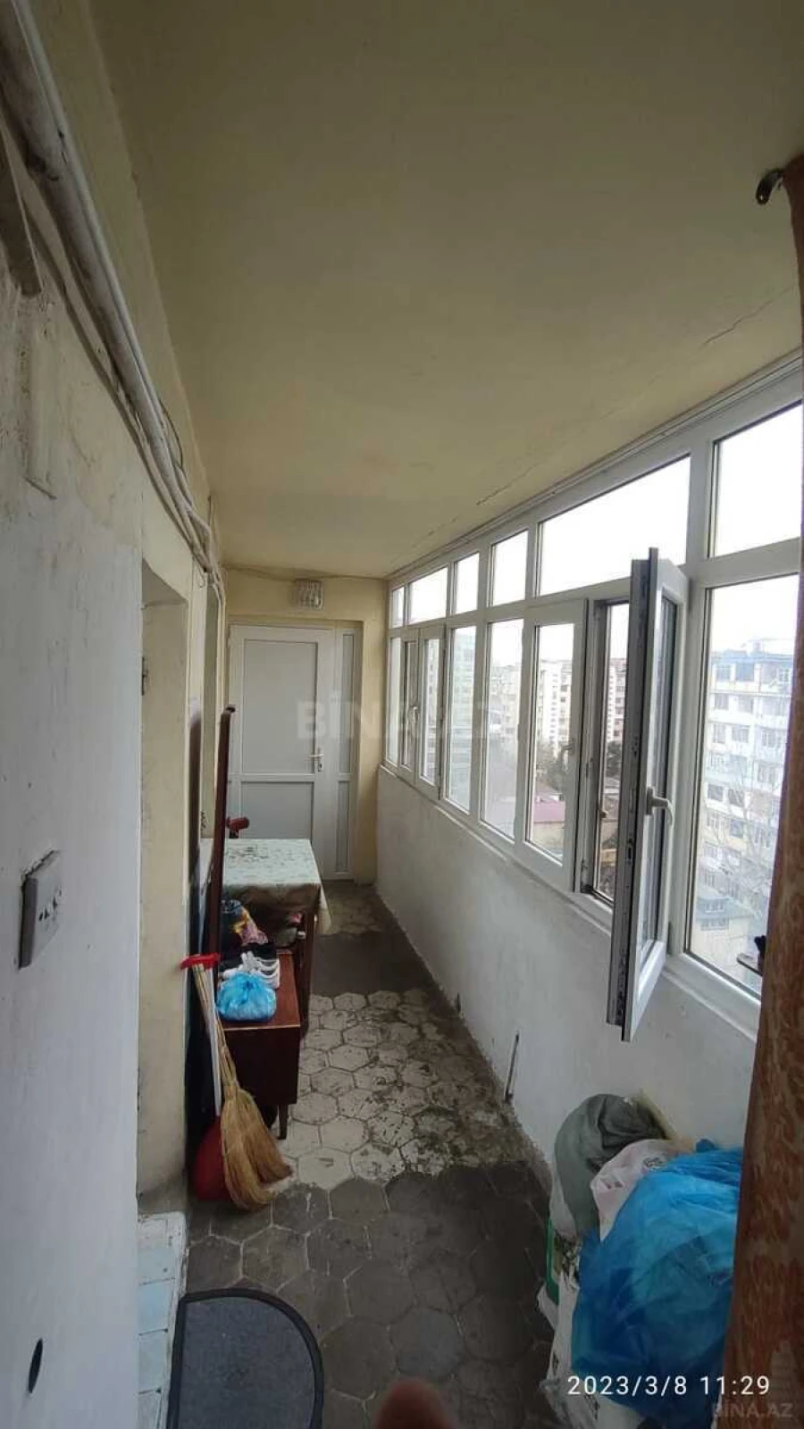 Satılır 4 otaqlı mənzil 110 m²