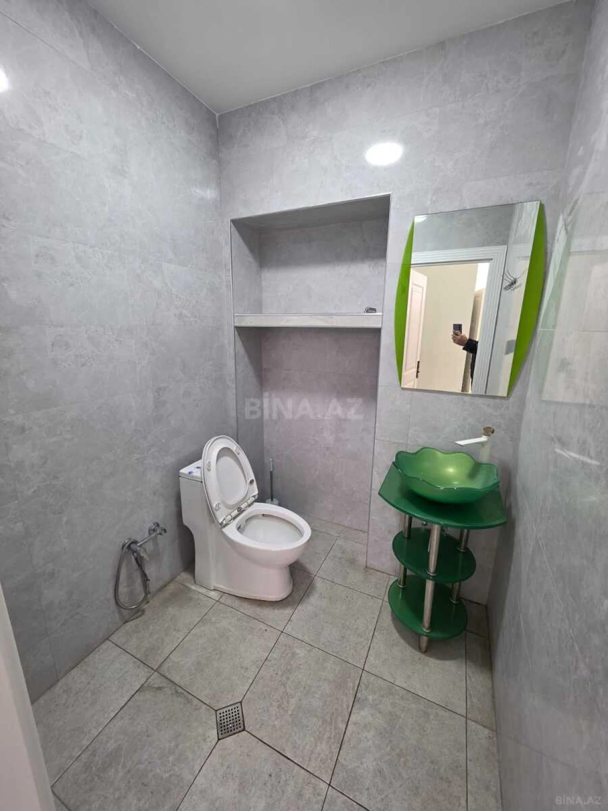 Kirayə verilir obyekt 170 m²