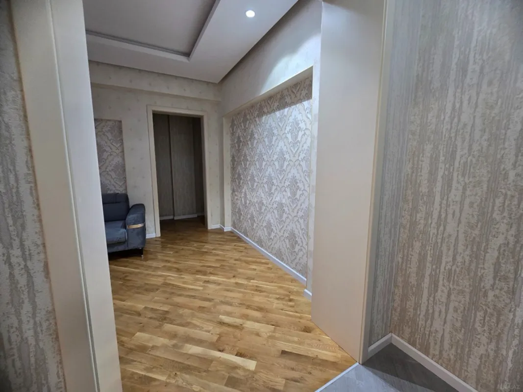 Kirayə verilir 3 otaqlı mənzil 120 m²