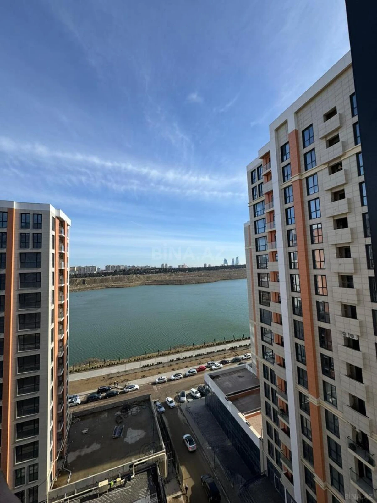 Satılır 2 otaqlı mənzil 55.5 m²