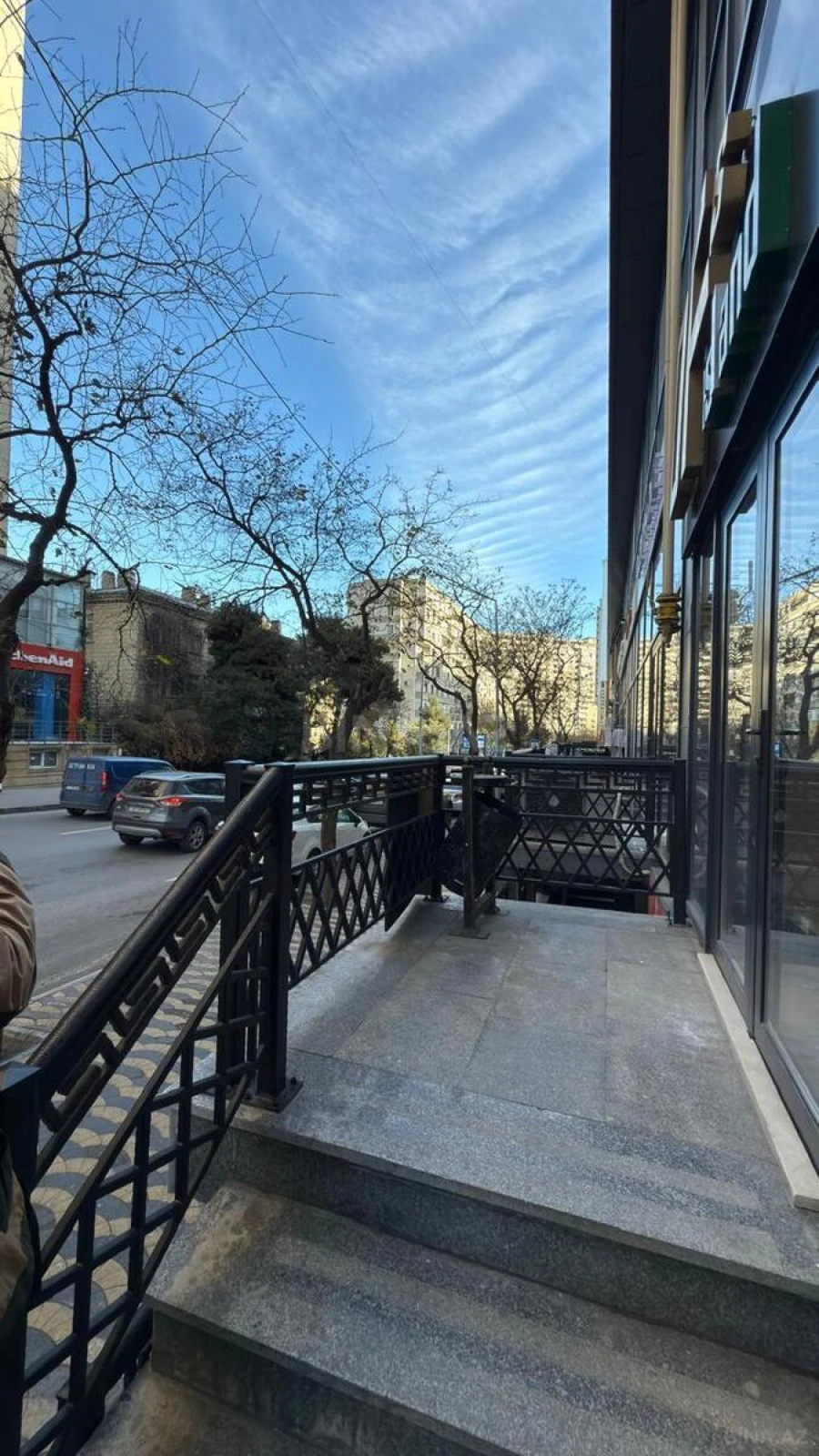 Kirayə verilir obyekt 70 m²