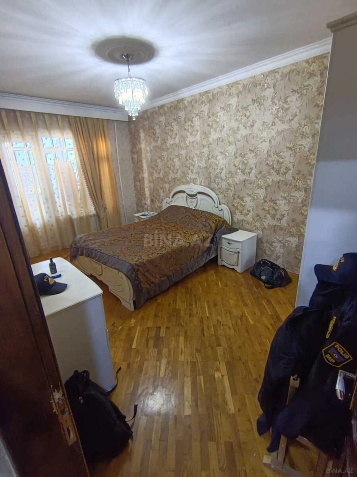 Satılır 4 otaqlı mənzil 110 m²
