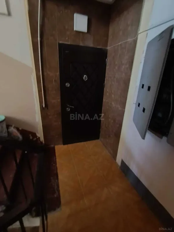 Satılır 4 otaqlı mənzil 110 m²