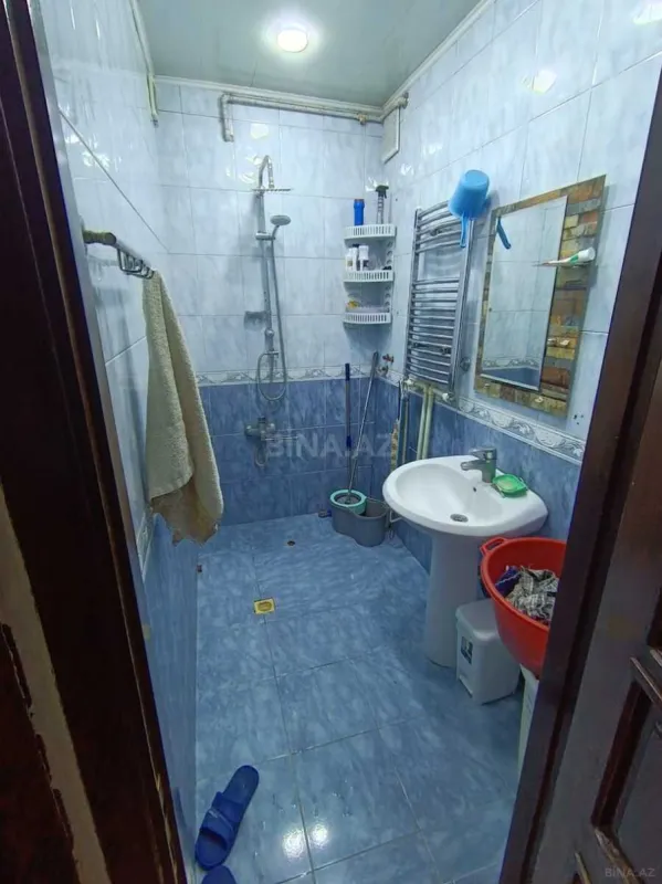 Satılır 4 otaqlı mənzil 110 m²