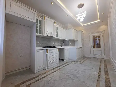 Satılır 2 otaqlı mənzil 90 m²