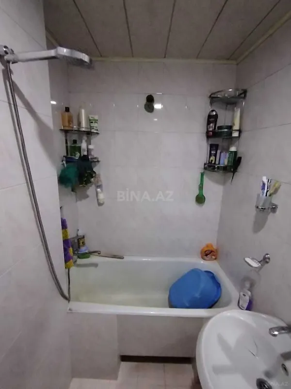 Satılır 5 otaqlı mənzil 118 m²