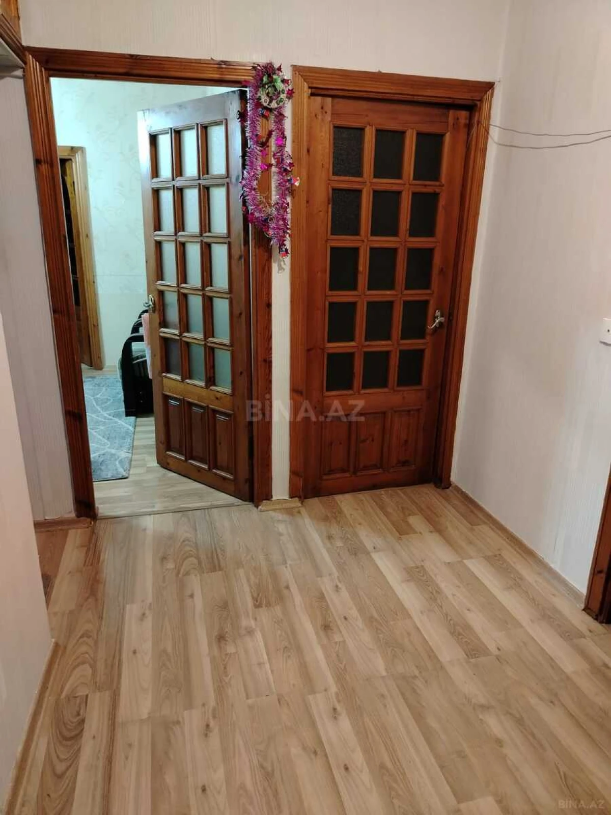 Satılır 5 otaqlı mənzil 118 m²