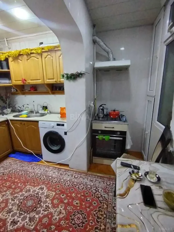 Satılır 5 otaqlı mənzil 118 m²