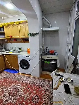 Satılır 5 otaqlı mənzil 118 m²