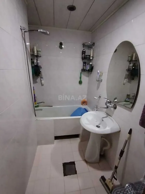 Satılır 5 otaqlı mənzil 118 m²