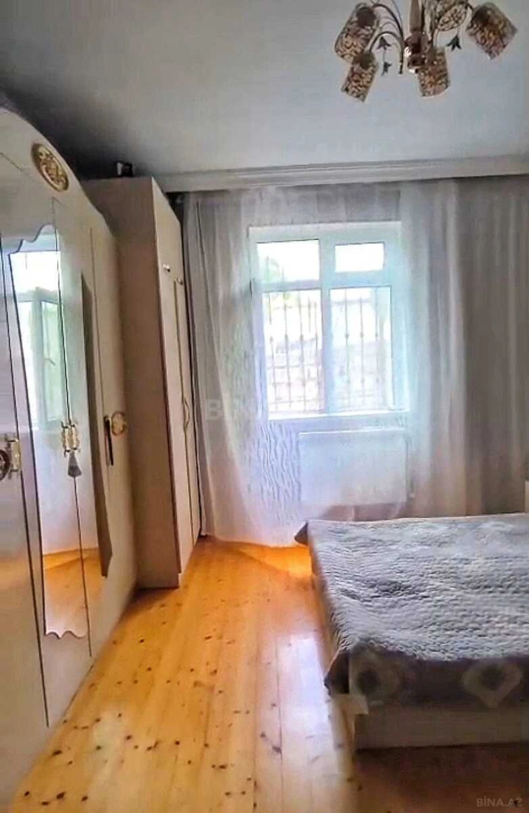 Satılır 3 otaqlı həyət evi 100 m²