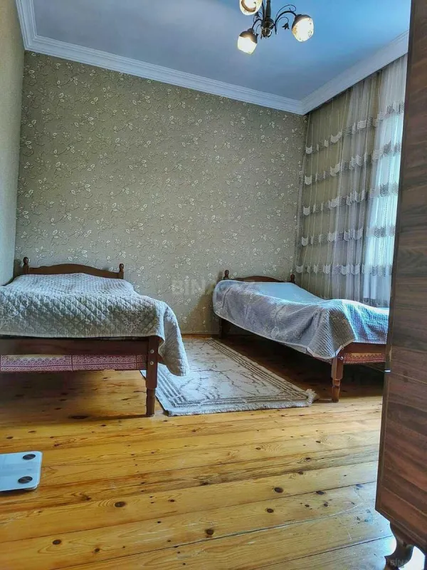 Satılır 3 otaqlı həyət evi 100 m²
